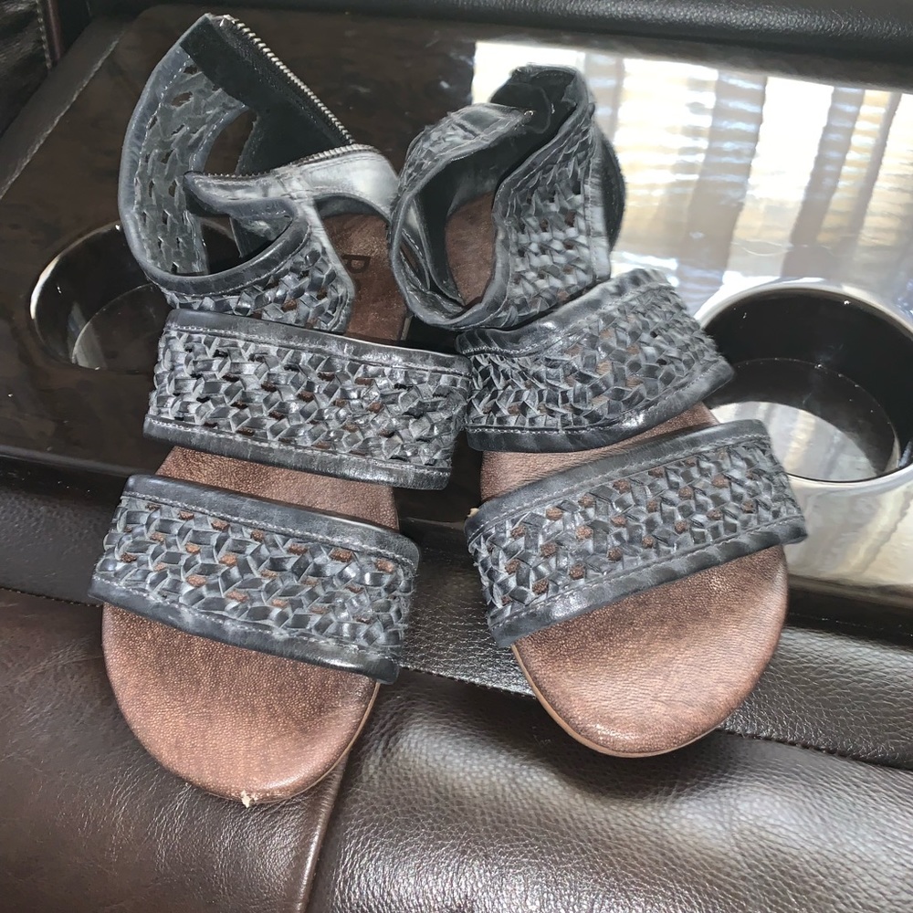 Women’s Roan Sandals